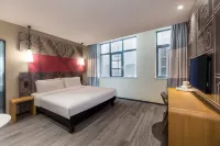 Ibis Hotel (Rt-Mart Store, Nanli Road, Huaibei) Hotel di Huaibei