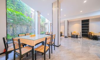 PEBBLE MOTEL (Quanzhou West Street Branch)
