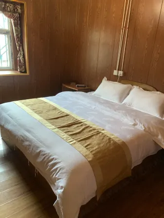 Tiewa Hostel Отели рядом с достопримечательностью «Xiannairi»