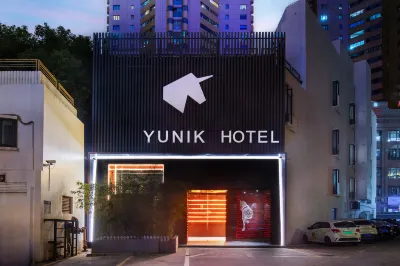 YUNIK E-sports Hotel (Shanghai Yan'an West Road) Hotels in Shanghai