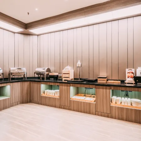 HanTing Hotel (Taiyuan Jiefang Road Wanda Plaza) Отели рядом с достопримечательностью «Бассейн Черный Дракон»