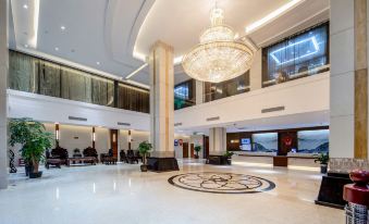 Nanning Jinshuiwan International Hotel ( Nanhu Park Macun Subway Station)
