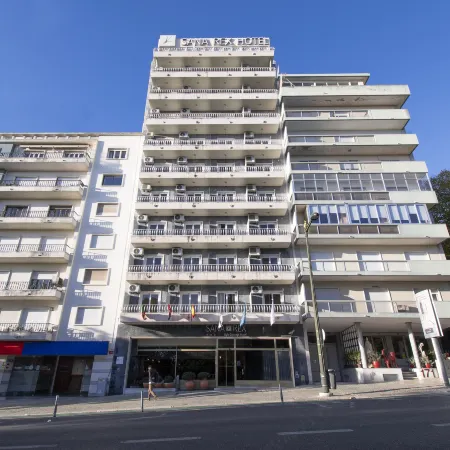 SANA Rex Hotel Отели рядом с достопримечательностью «Астрономическая обсерватория в Лиссабоне»