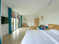 Zhufeng Concept Hotel (Baoshan High-speed Railway Station Branch)