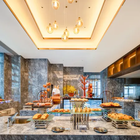 Xiangjiang Mandarin Hotel (Ganzhou Vientiane City Central Park)