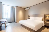 HanTing Hotel (Luoyang Longmen High-Speed Railway Station) Hotels in Luoyang
