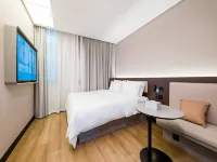 HanTing Hotel (Beijing Zhongguancun Haidian Huangzhuang Subway Station) Hotels near Hai Dian