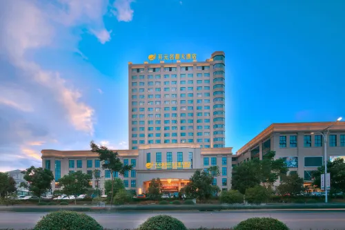 Grand New Century Hotel Tiantai Taizhou - 4-Star