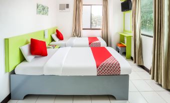 OYO 210 Apple Tree Suites