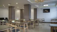 GreenTree Inn AnHui AnQing TongCheng South ShengTang Road ShengTang International Business Hotel