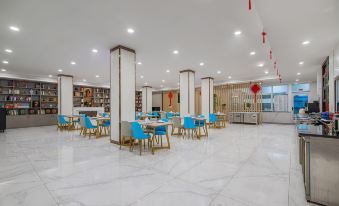 Jinjiang Metropolis Hotel (Xinyi Administrative Center Beijing Road)