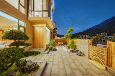 安吉·棲夏|Quietly wind|270°竹海景觀親子美宿(雲上草原店) 馬家弄村附近的飯店