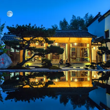 Floral Lux Hotel · Taining Jingjing Tea Culture Resort Hotel