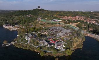Zhiweizhai Wenchang College