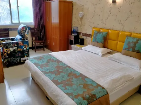 Yalinju Gaming Hotel Отели рядом с достопримечательностью «Jianghe Relic Site»