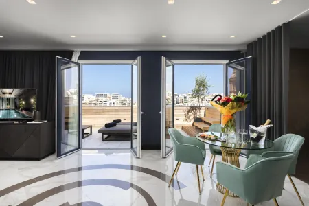 Lure Hotel & Spa - Adults Only