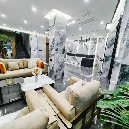 Liangdang Wanlong Hotel