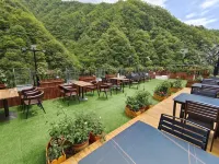 Xiya Hotel Hotel di Shennongjia