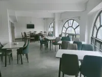 Shell Hotel (Fuyang Central City)