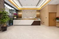 Yaduo Hotel (Hengdian Film and Television City Huating Night Market)