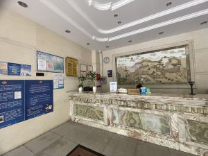 Yunfu Century Tourism Hotel