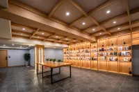 Qingdu Homestay (Leshan Zhanggongqiao Food Street)