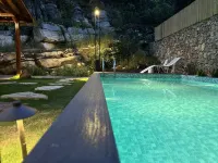 Huangguoshu Shansheng Sanshe Homestay - ที่มีสระว่ายน้ำ