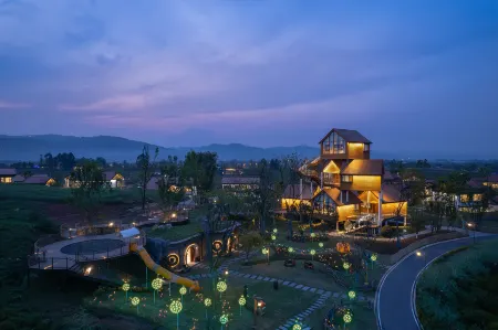 Blossom Garden Chengdu  Jintang