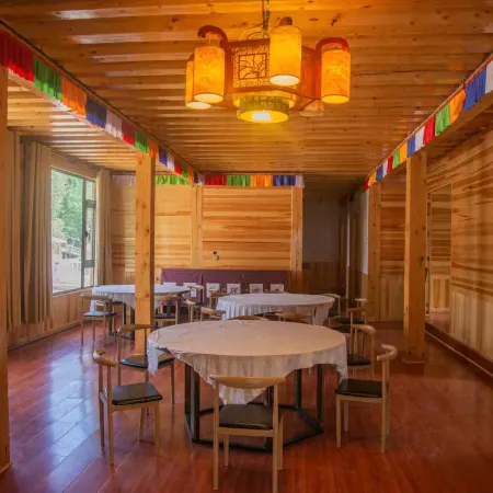 Di Bu Shan Yin Li Homestay