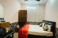 Goroomgo Raghunandan Guest House Ayodhya