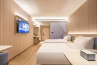 HanTing Hotel (Nanyang Binhe Dadao Wolonggang) - balcony