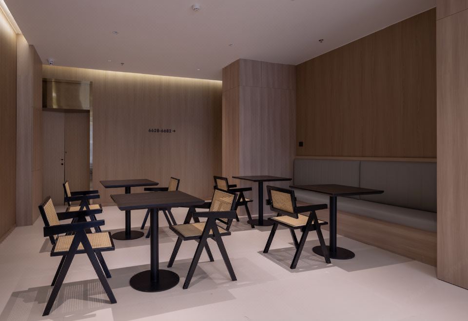 5. 우샤오 호텔 (..