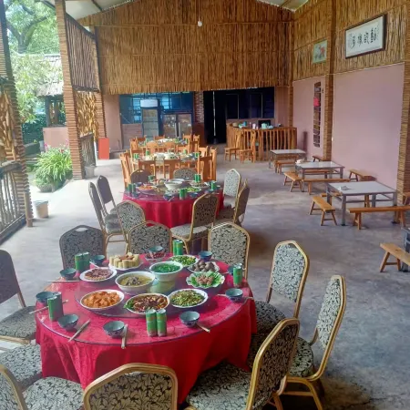 Yangbi Chunhui Farmhouse