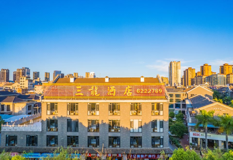 hotel overview picture
