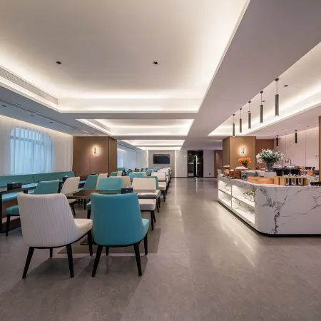 Yuesheng Hotel  (Nanning  Chaoyang Square  Railway station )