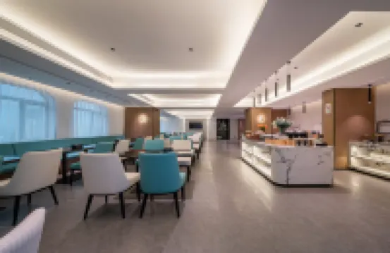 Yuesheng Hotel  (Nanning  Chaoyang Square  Railway station )