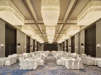 LIYU LAKE INTERNATIONAL HOTEL Hotels in Yicheng