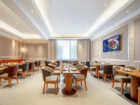 Vienna Hotel 5.0Langfang High-speed Rail Station Branch