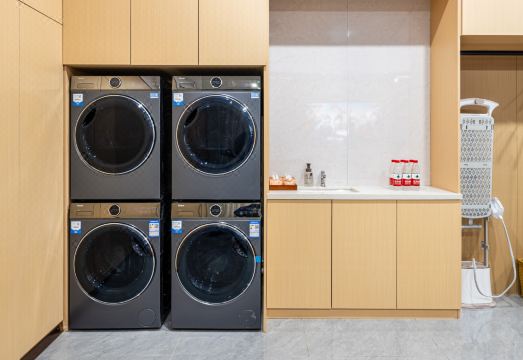 엘롱 안위 호텔