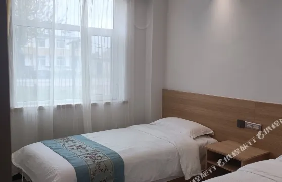 小麗農家院（長白山黃松蒲檢票大廳店）