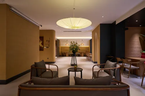 Hidden View Homestay (Datong Ancient City Branch)