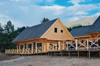 Dongyu Xisu Homestay (Baihaba Scenic Area)