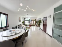 Houhaisen Yueguang HUB Homestay