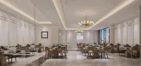 Vienna International Hotel (Kuitun Yima Lane Cultural Block Branch)