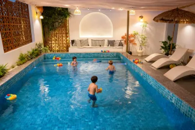 Dust Outdoor Stadium • island Homestay (Sanya West Island Shop) Các khách sạn gần West Island