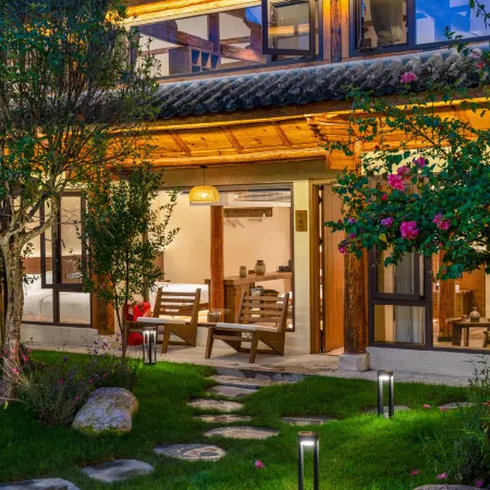 Qingwafang National Style Courtyard-Style Hotel (Erhai Lake Longkan Wharf)
