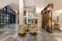 Jifeng International Hotel (Wanning High Speed Railway Station)