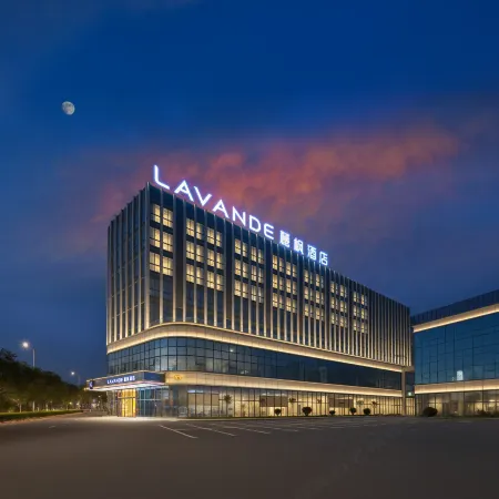 Lavande(Luzhou High-speed Railway Station Southwest Commercial City Branch)