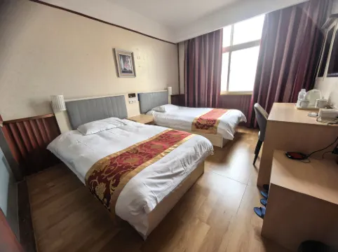 平輿藝家ビジネスホテル