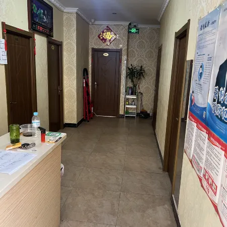 Longjing Huali Hotel Отели в г. Лунцзин